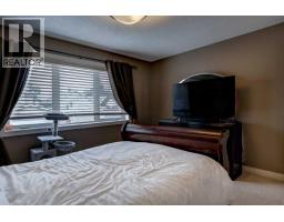 Bedroom - 6 Elgin Meadows Road Se, Calgary, AB T2Z0S1 Photo 16
