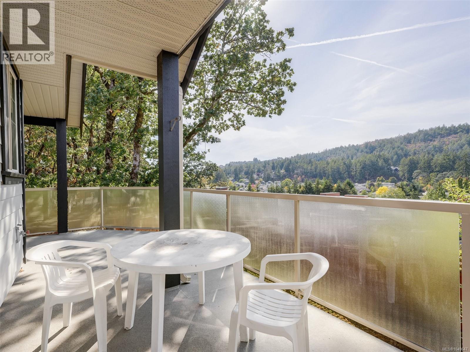 424 Nursery Hill Dr - 22