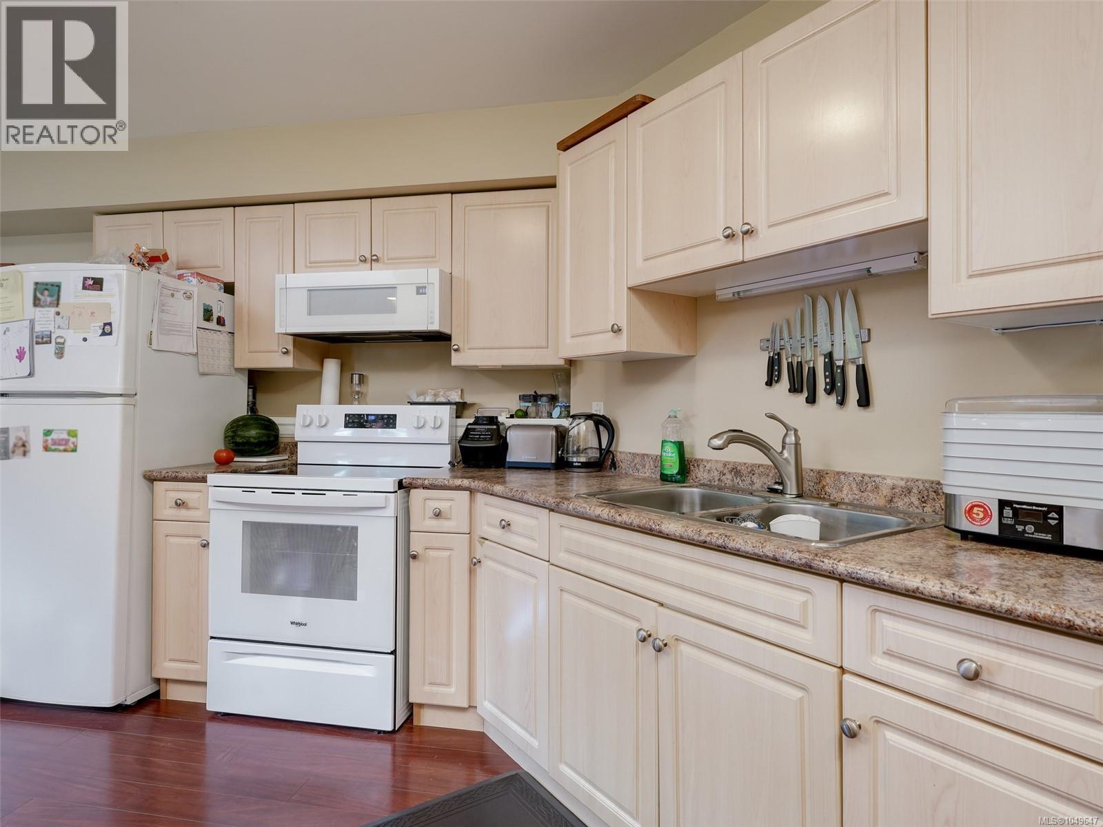 424 Nursery Hill Dr - Image 29