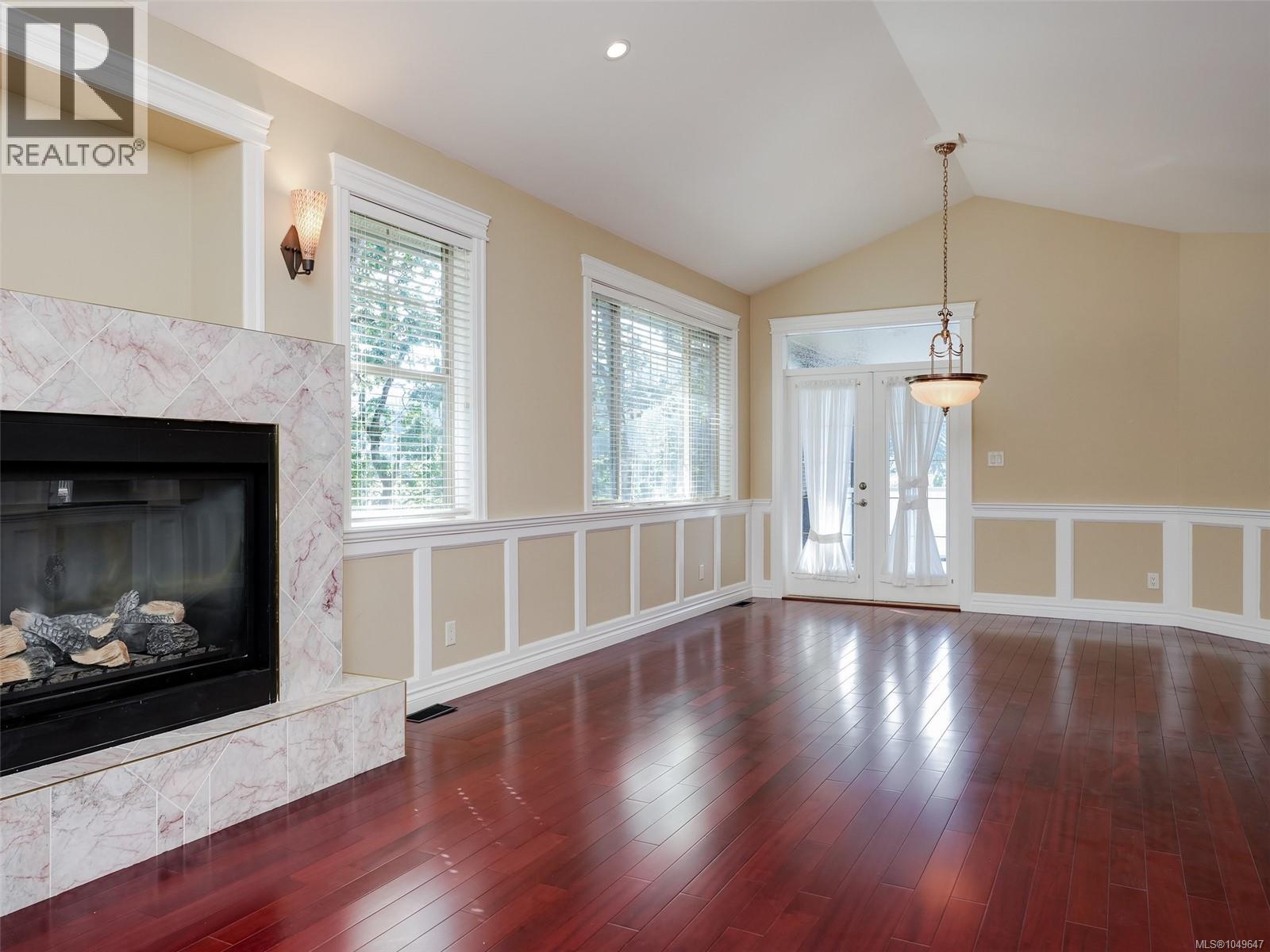 424 Nursery Hill Dr - 3