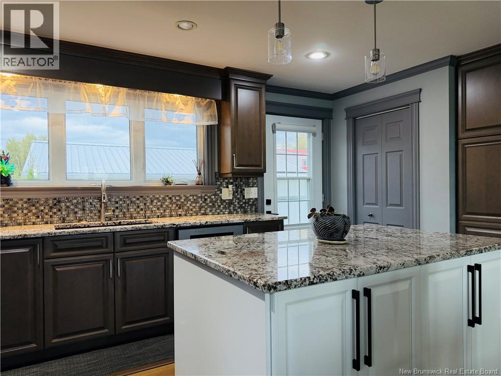 10 Thibodeau Lane, Baie-Sainte-Anne — photo 4