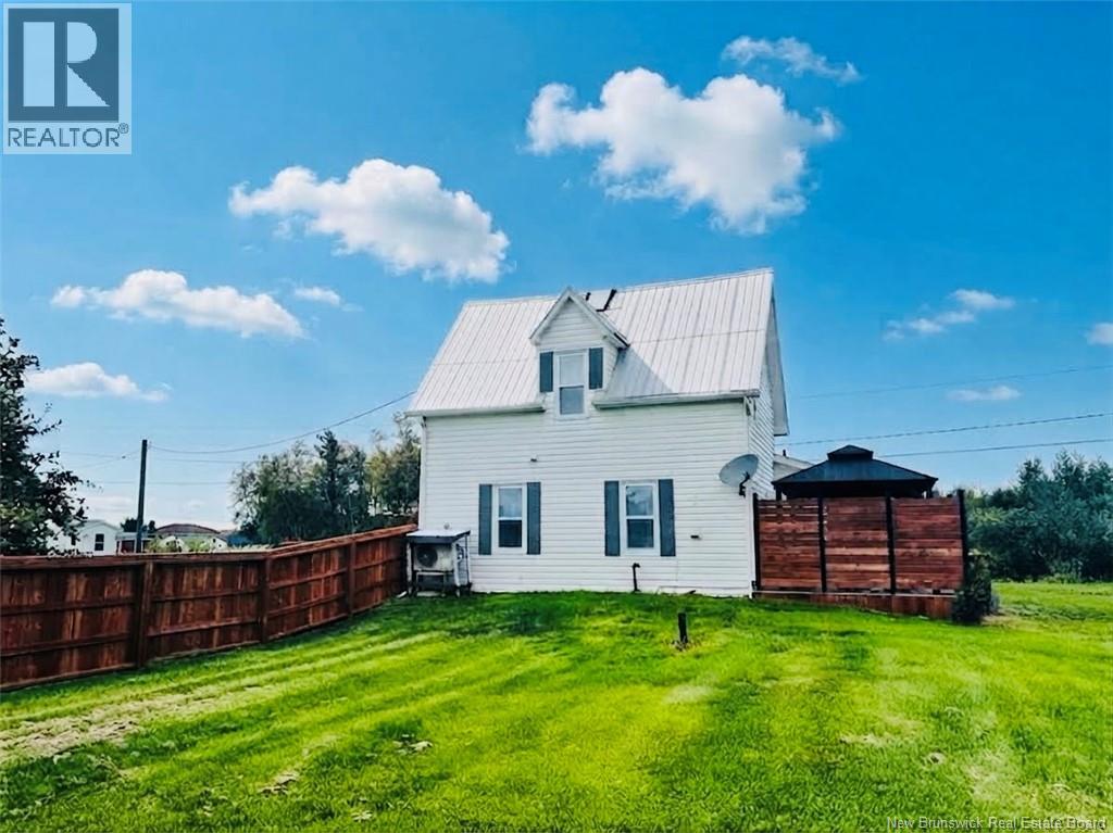 10 Thibodeau Lane, Baie-Sainte-Anne — photo 8