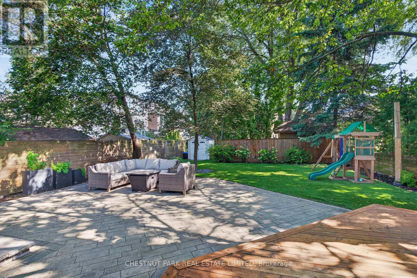521 SUTHERLAND DRIVE - Image 34