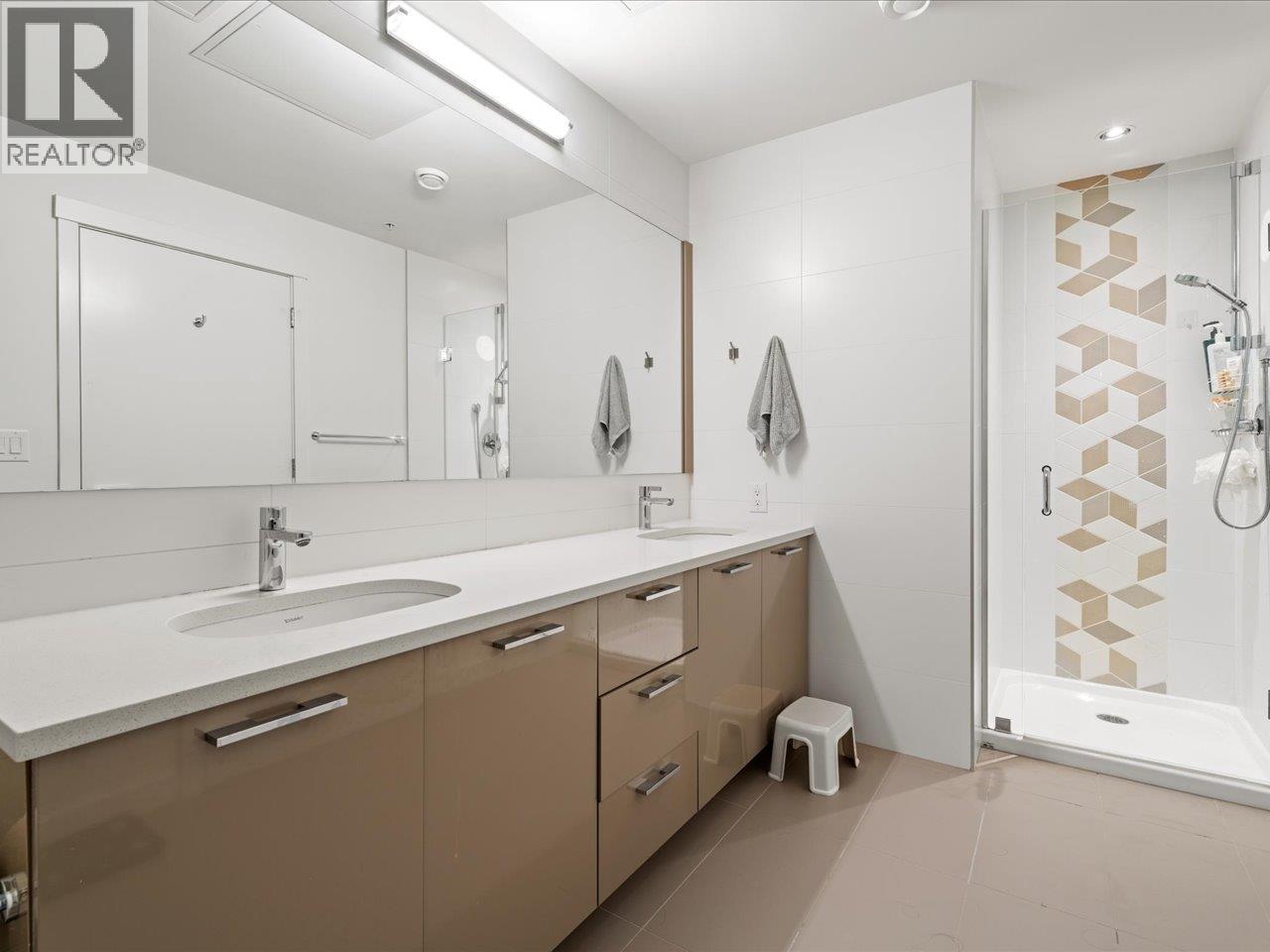4183 CAMBIE STREET, Vancouver