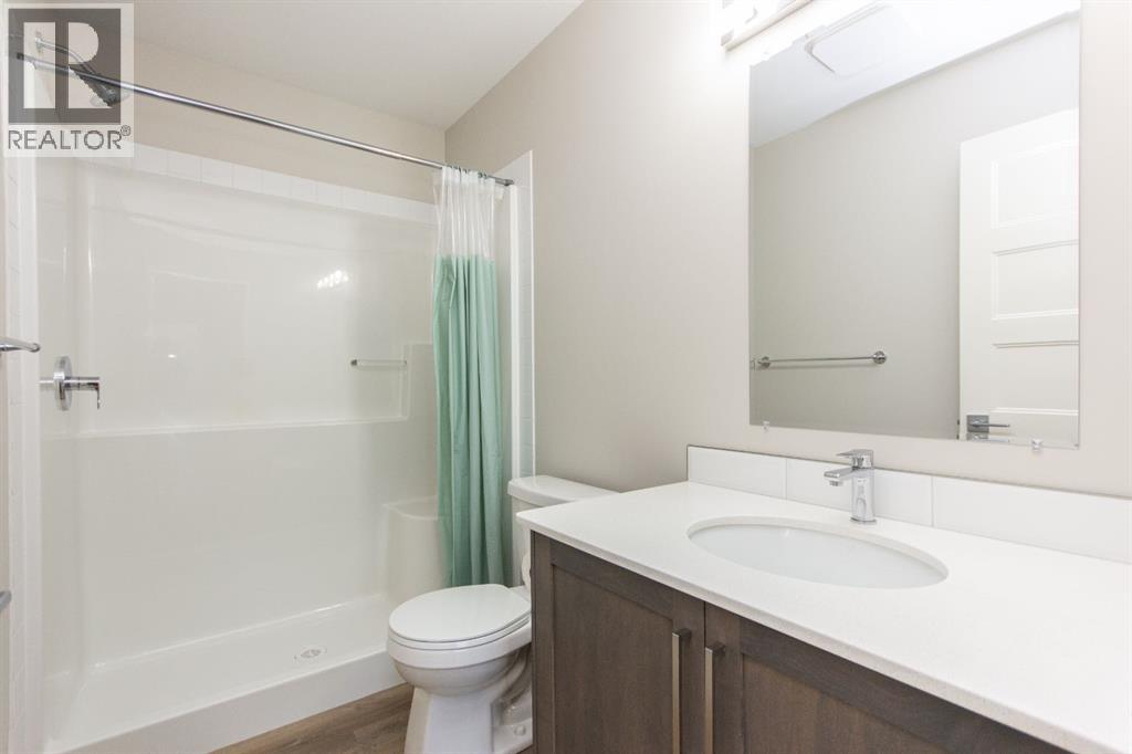 45 Golden Crescent - 21