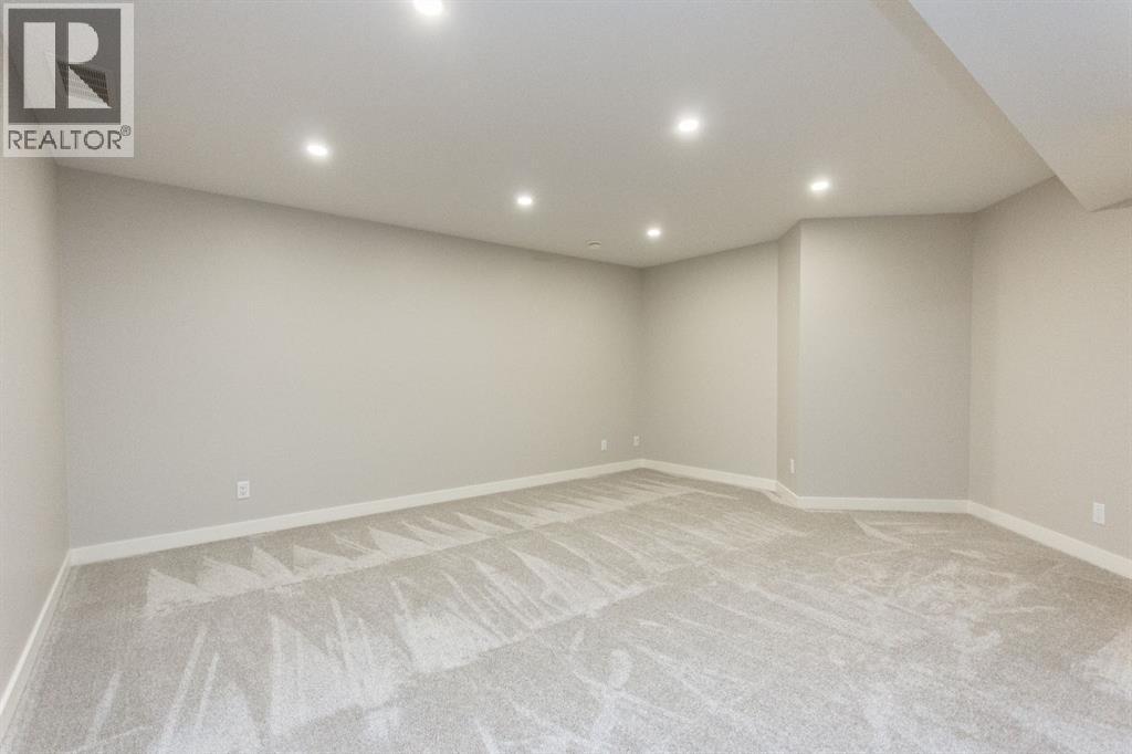 45 Golden Crescent - 24