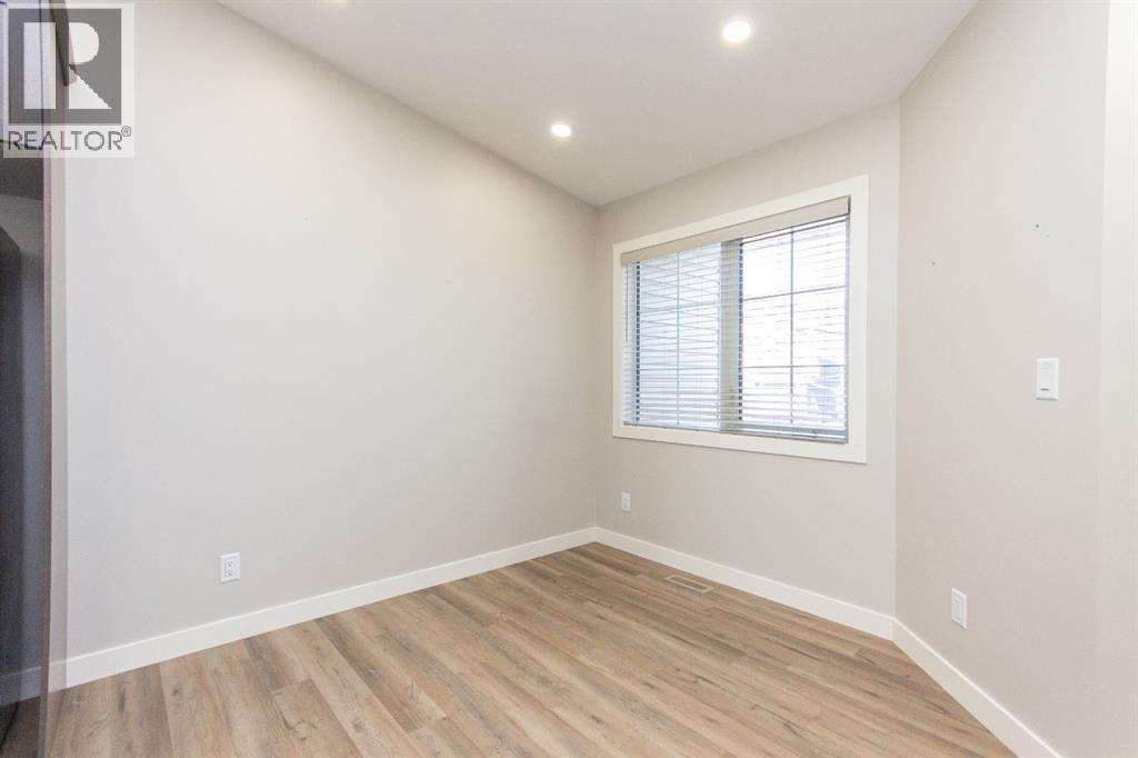 Listing photo – 45 Golden Crescent, Red Deer