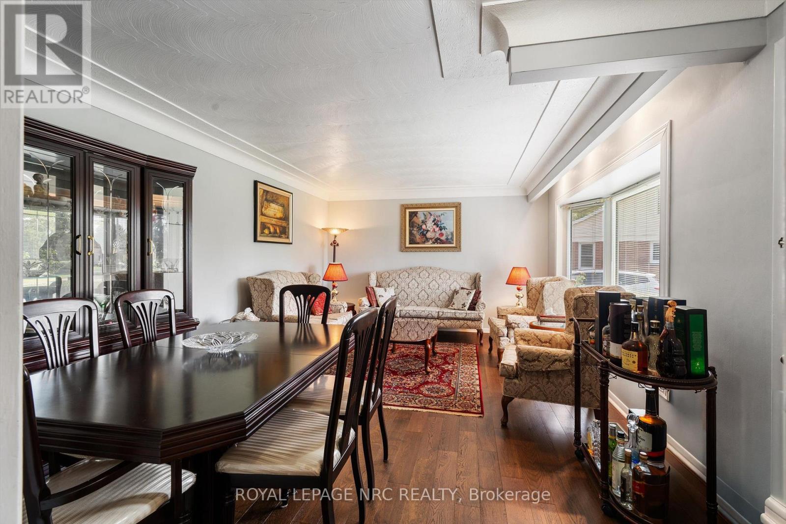 476 VINE STREET - 10