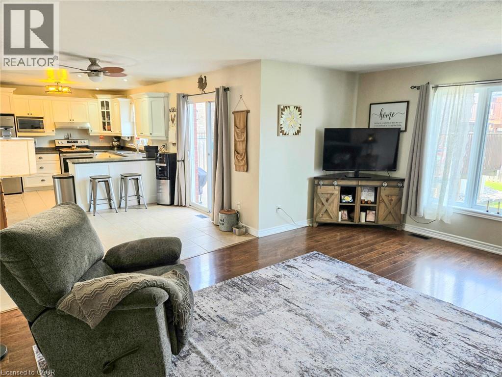 17 DRIFTWOOD Drive - Image 12