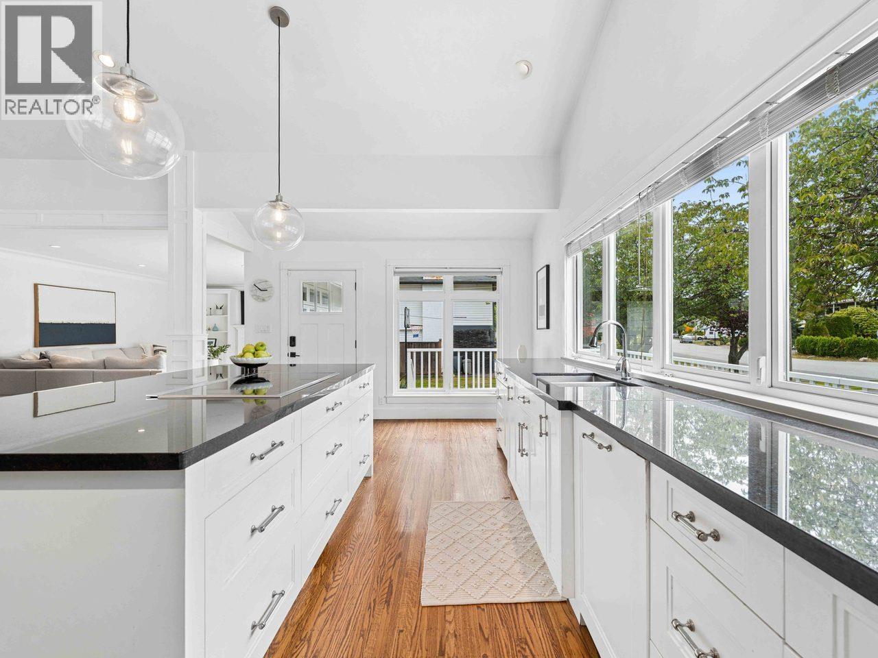 5326 BELAIR DRIVE, Delta