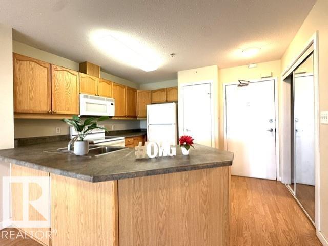 #316 4312 139 AV NW - 44