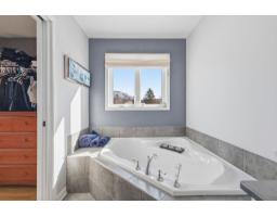 11 Ch. Du Vent, Chelsea, QC J9B1A8 Photo 19