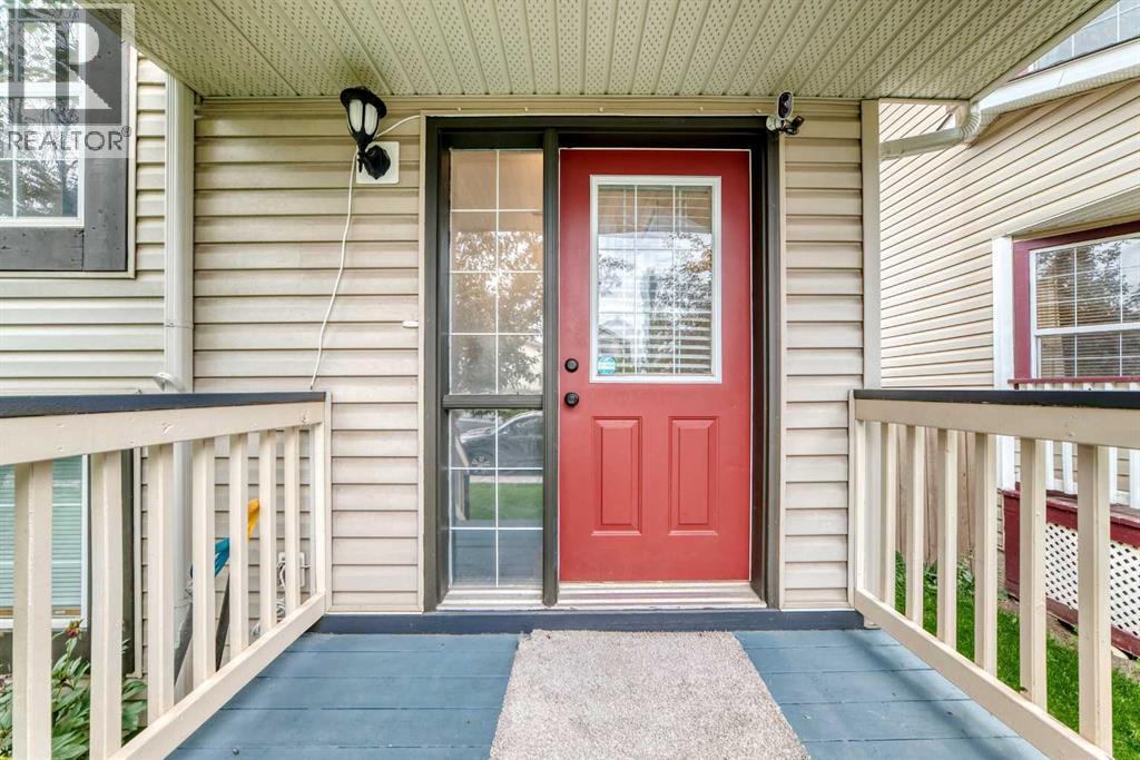 117 Bridleglen Manor SW - 2