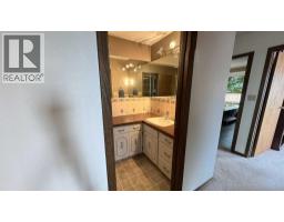Kitchen - 210 1 Street S, Drumheller, AB T0J0Y9 Photo 15