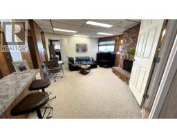 210 1 Street S, Drumheller, AB T0J0Y9 Photo 24
