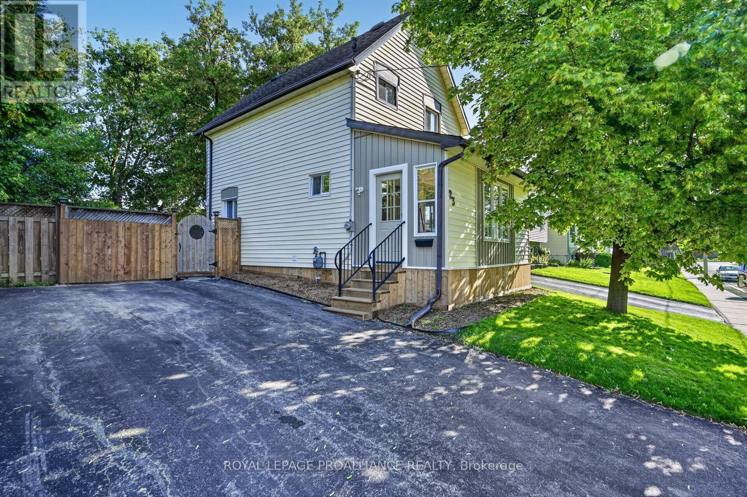 23 SOPHIA STREET - 1