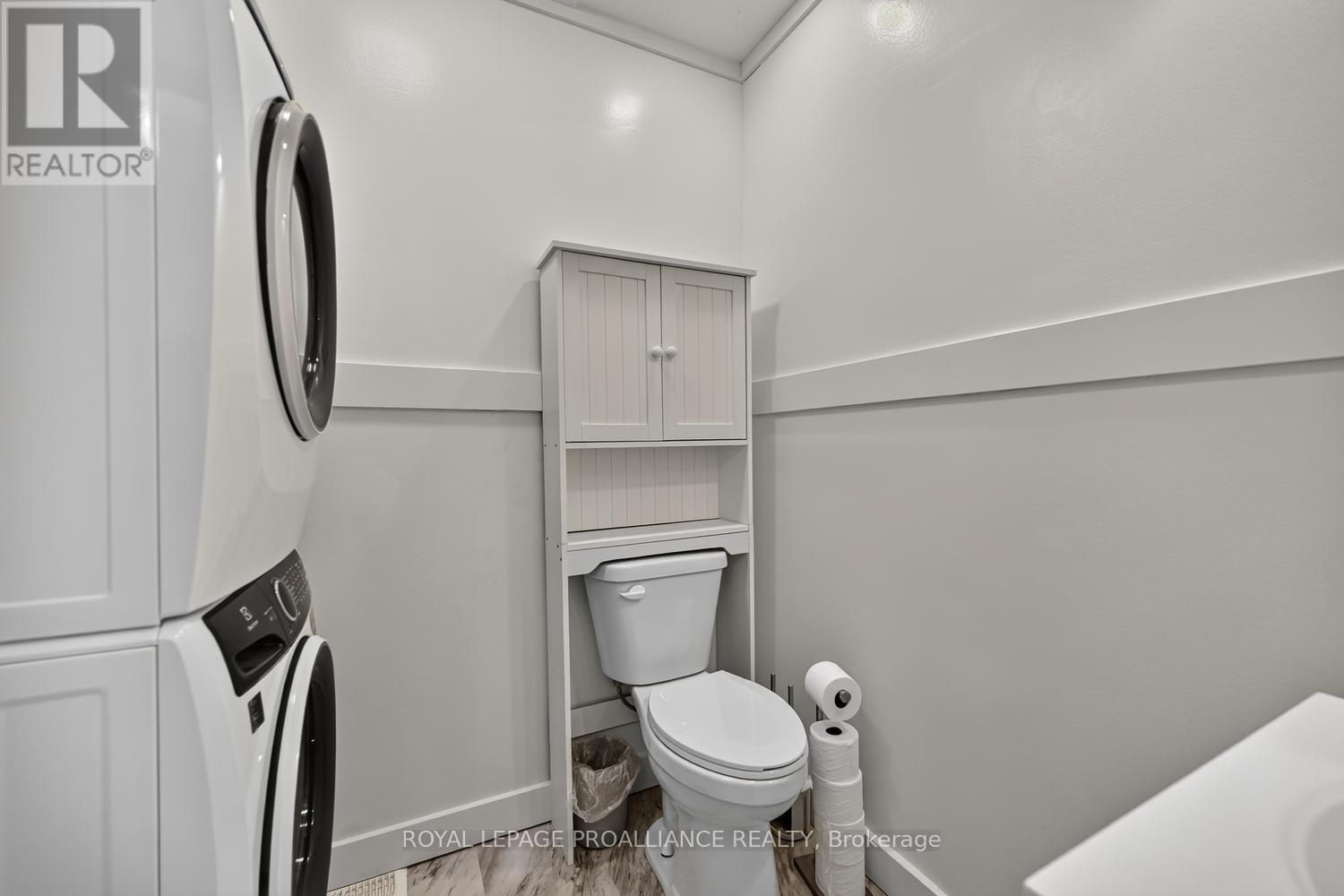 23 SOPHIA STREET - Image 17