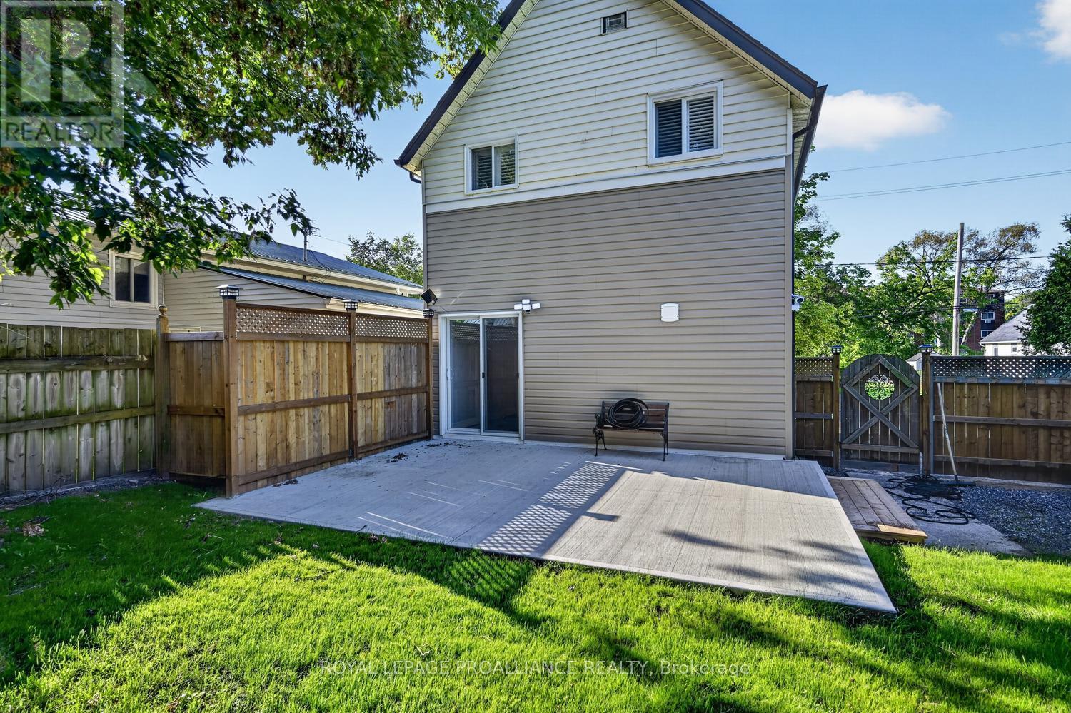 23 SOPHIA STREET - Image 25