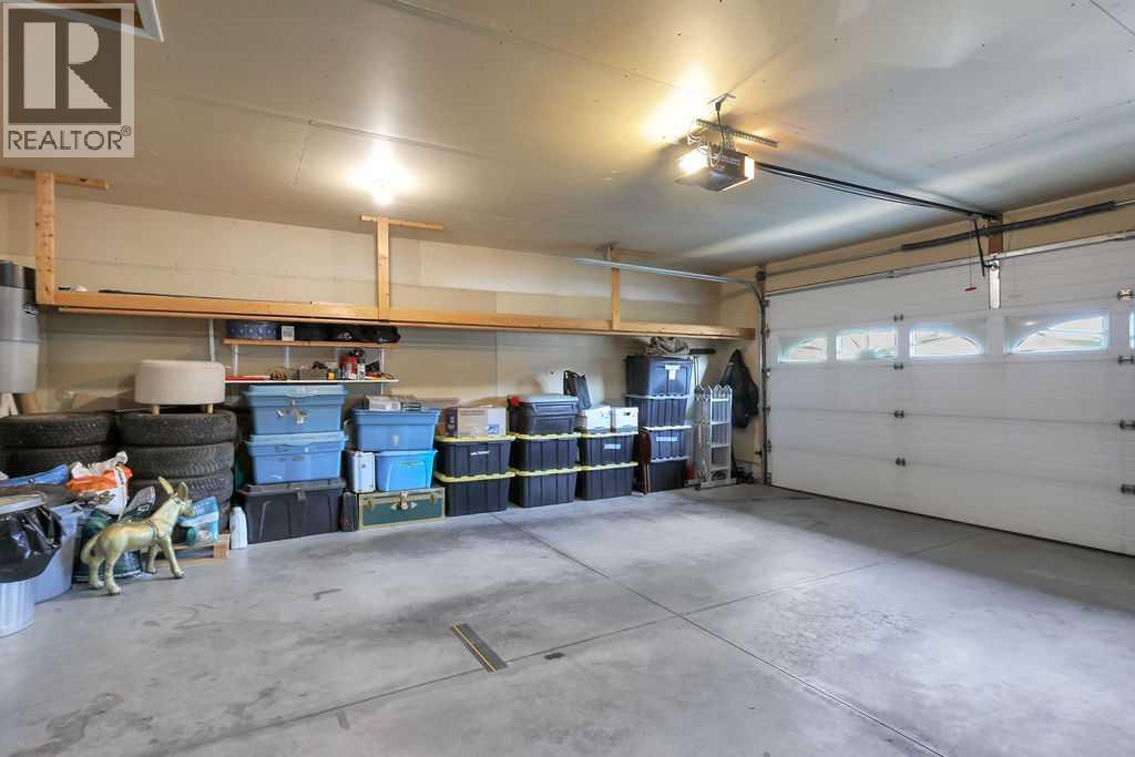 Listing photo – 68 Asmundsen Avenue, Red Deer