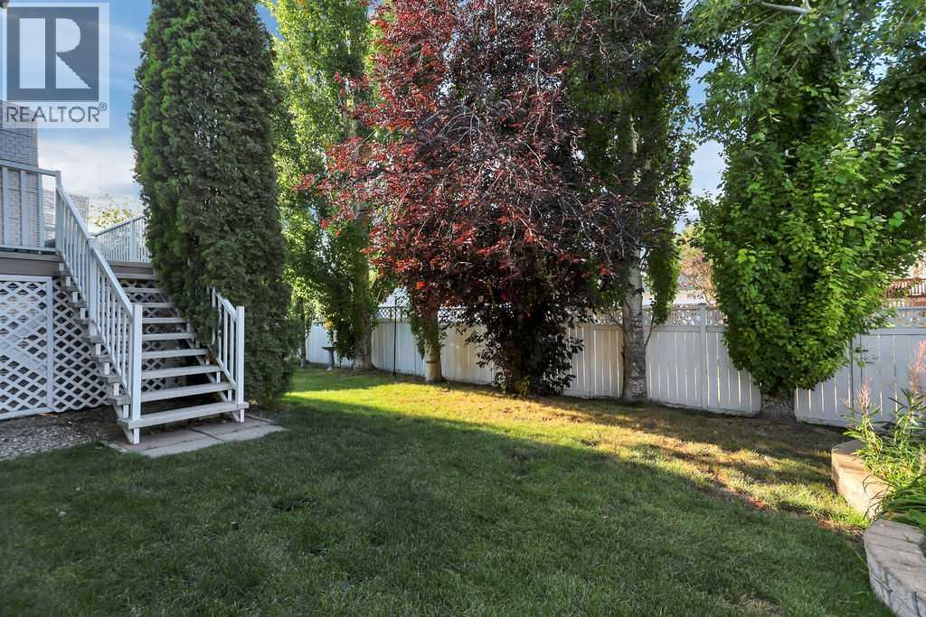 Listing photo – 68 Asmundsen Avenue, Red Deer