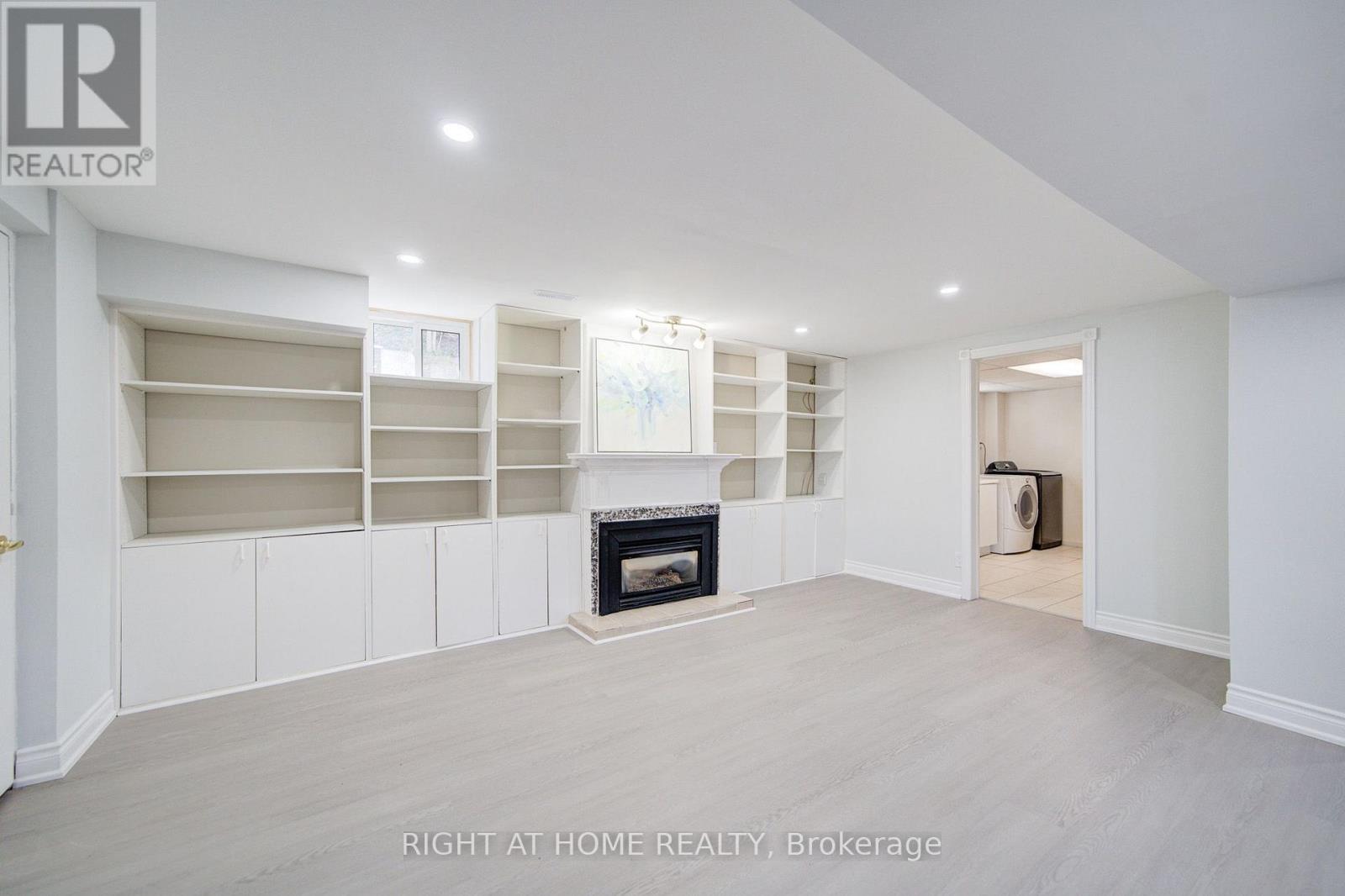 326 JAYBELL GROVE - 31