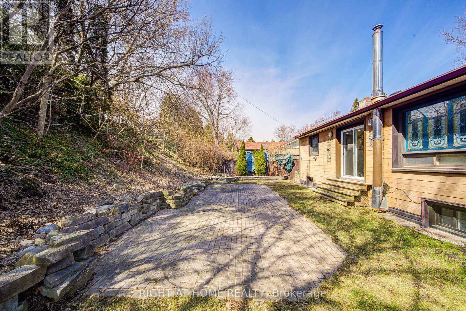 326 JAYBELL GROVE - 41