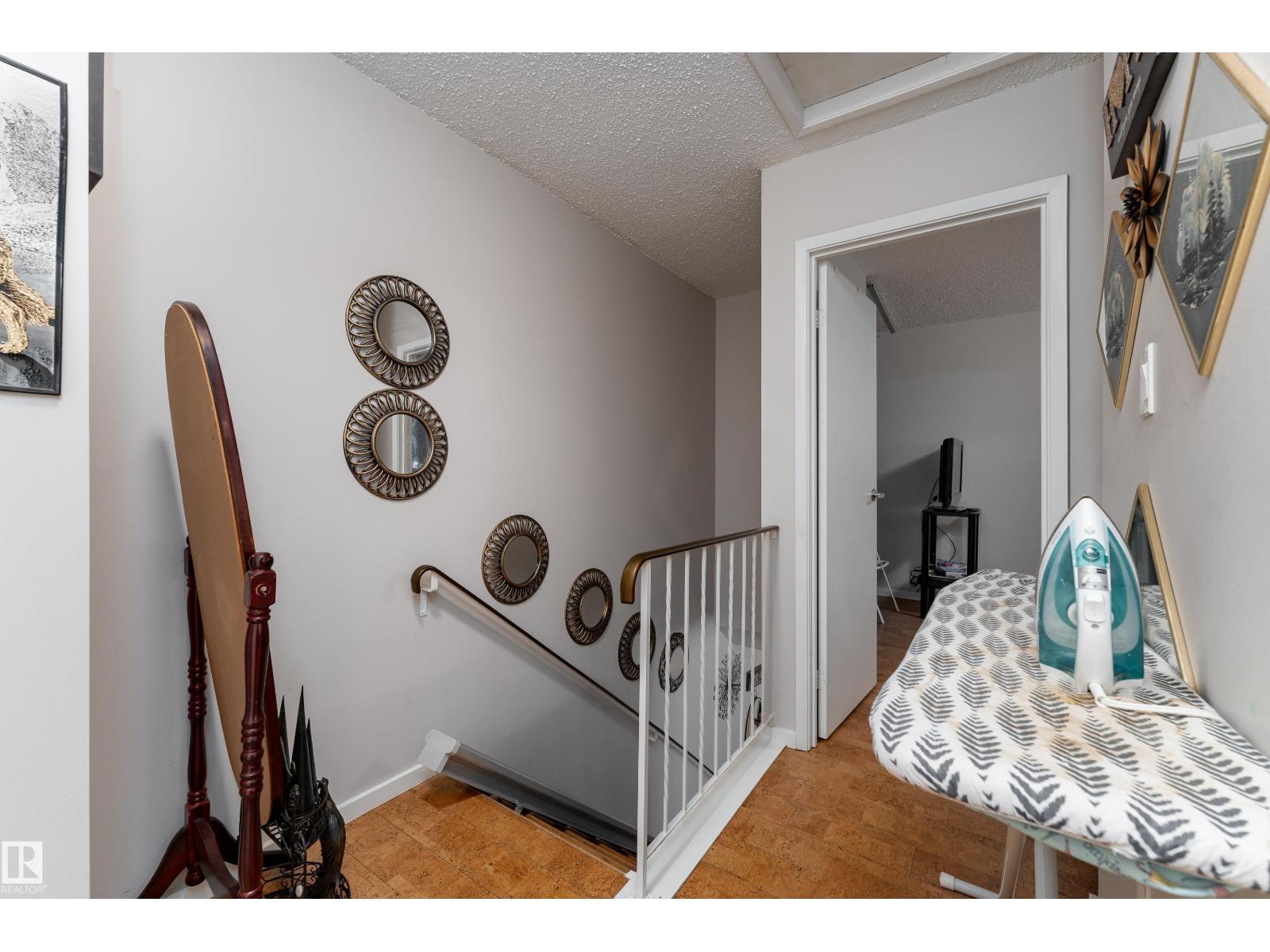 66 WILLOWDALE PL NW - 13