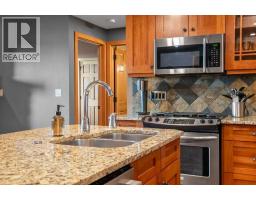 303, 701 Benchlands Trail, Canmore, AB T1W3G9 Photo 8