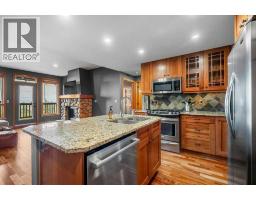 303, 701 Benchlands Trail, Canmore, AB T1W3G9 Photo 10
