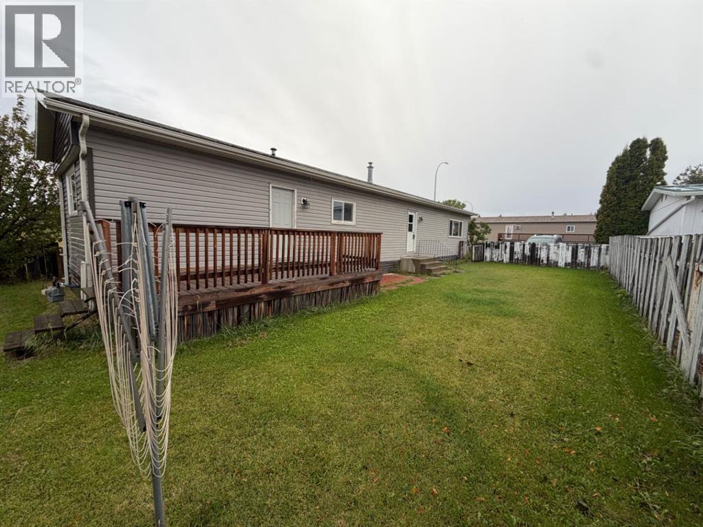 11918 98 Street - 13