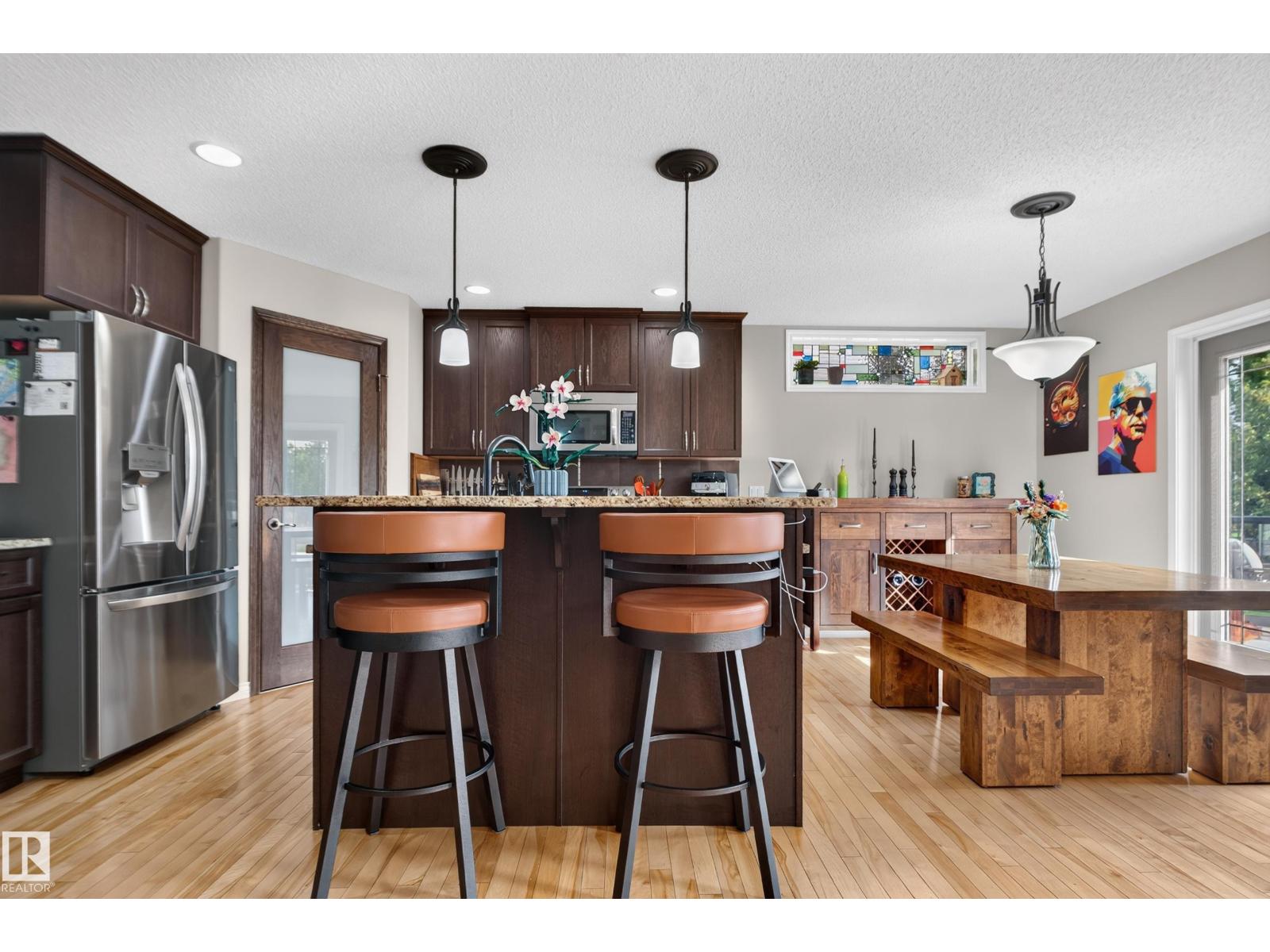 20853 92A AV NW - 9