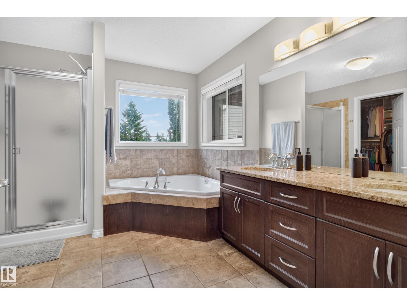 20853 92A AV NW - Image 27