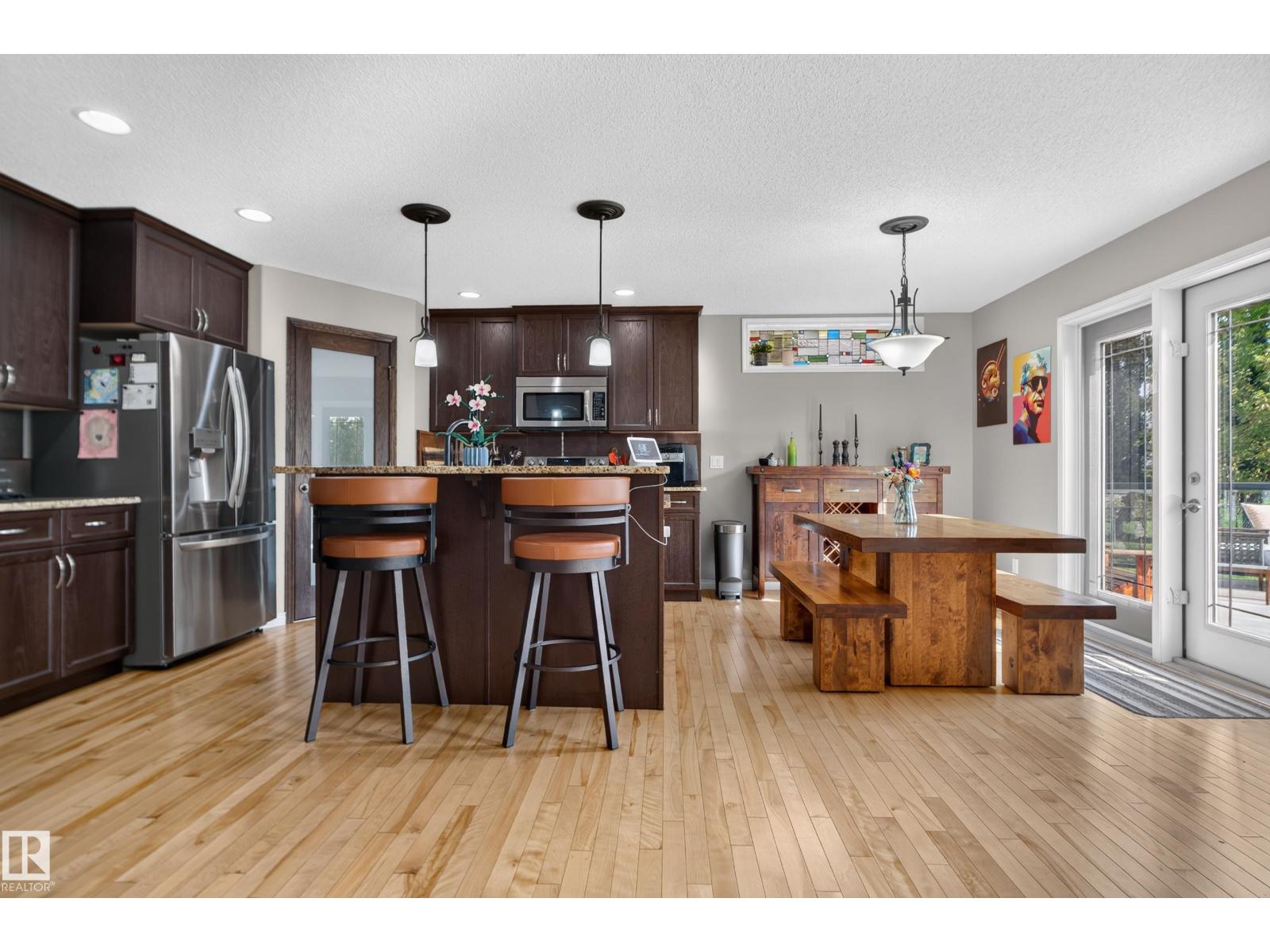 20853 92A AV NW - Image 11