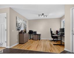 20853 92a Av Nw, Edmonton, AB T5T3Z1 Photo 20