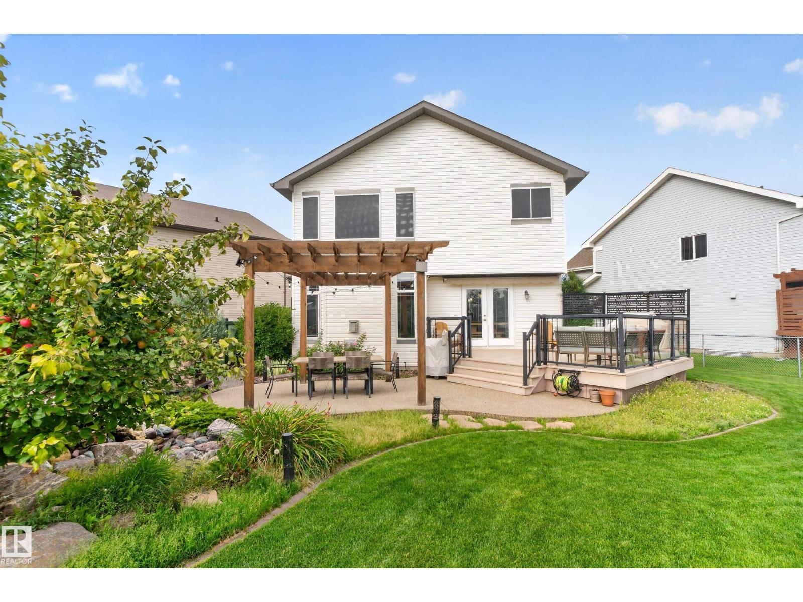 20853 92A AV NW - Image 61