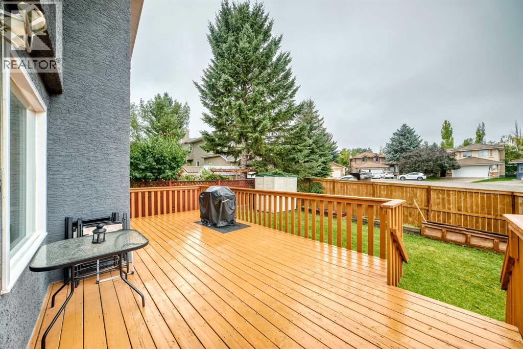 9217 Santana Crescent NW - 41