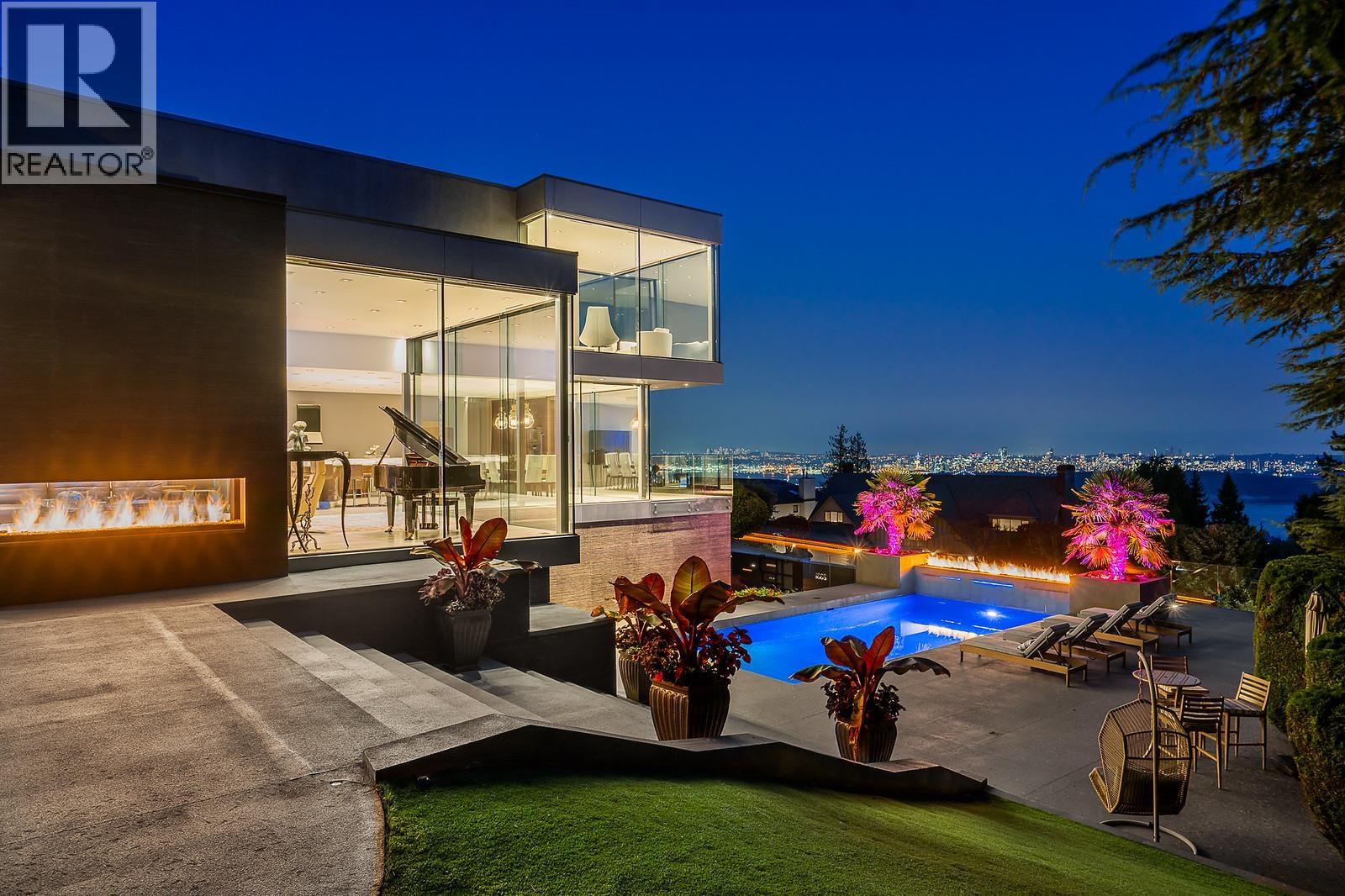 2331 WESTHILL DRIVE, West Vancouver