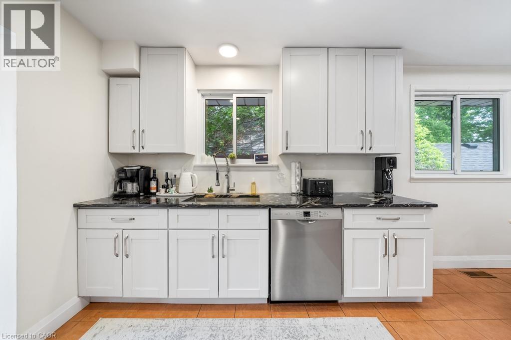 494 FERGUSON Avenue N, Hamilton — photo 9