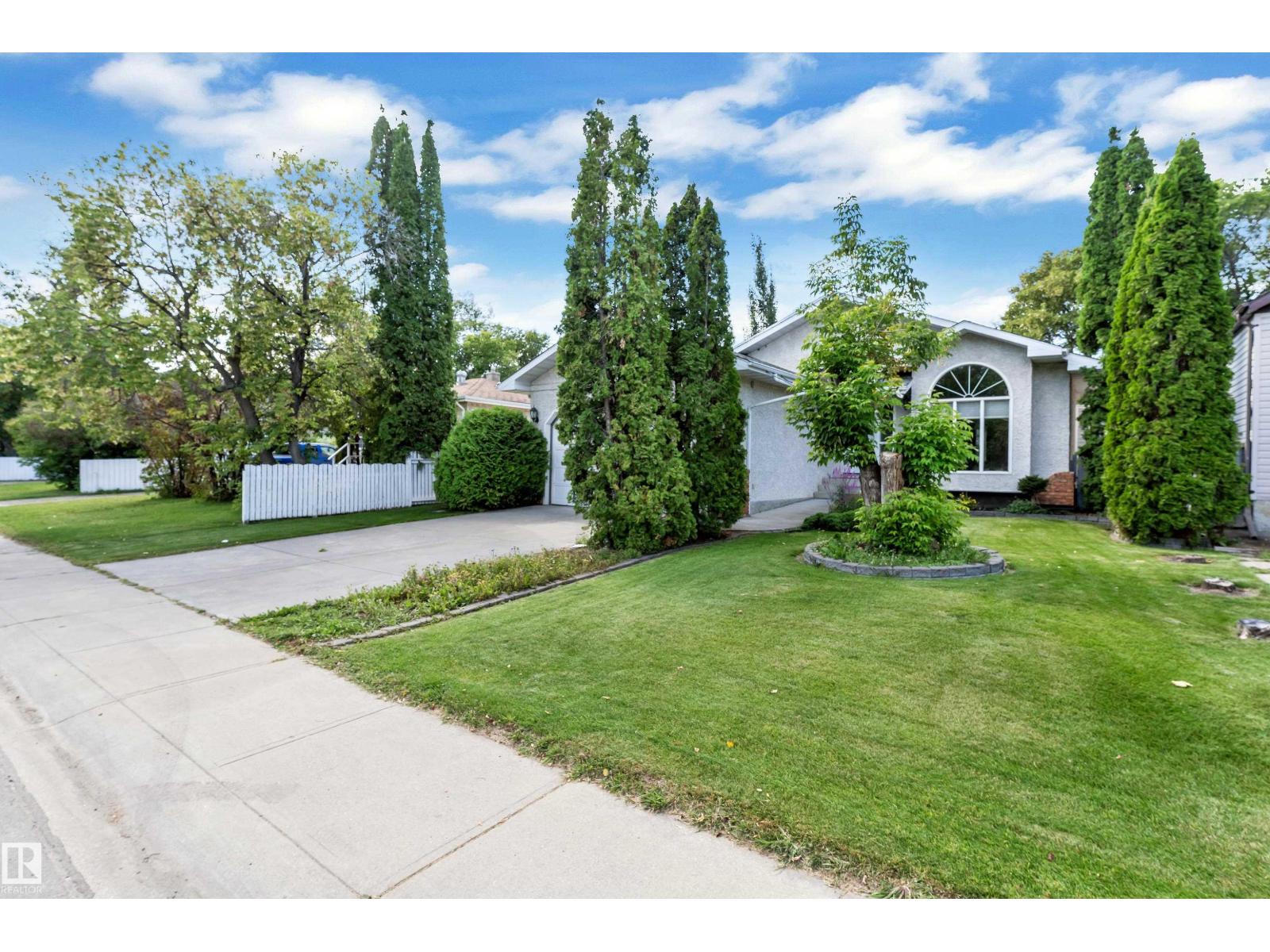 9722 157 ST NW - Image 3