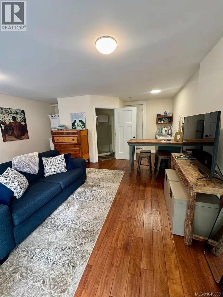 150 Drake Rd - Image 35
