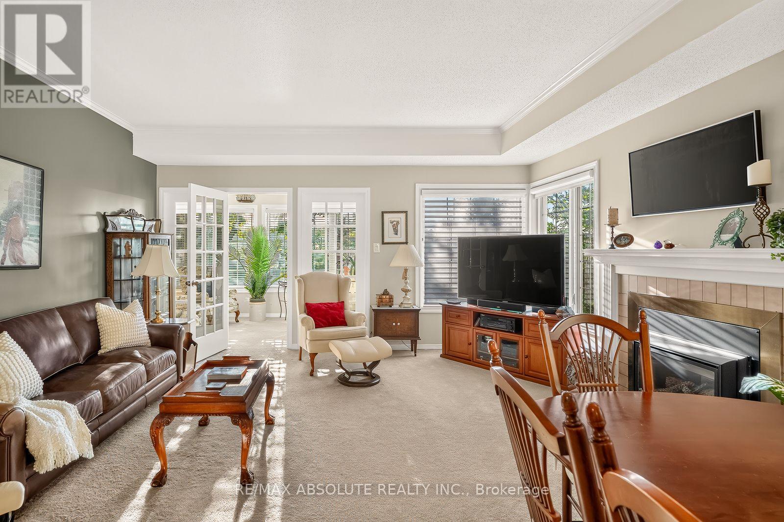 12 OYSTER BAY COURT photo 10