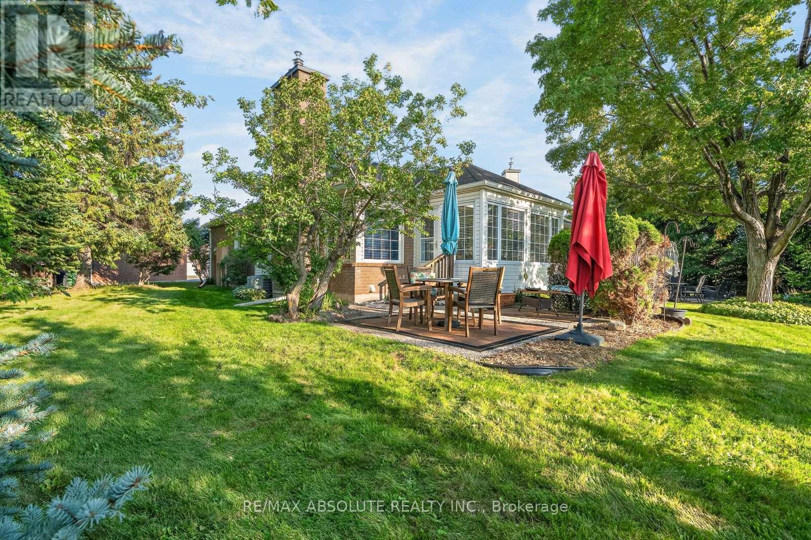 12 OYSTER BAY COURT, Ottawa — photo 6
