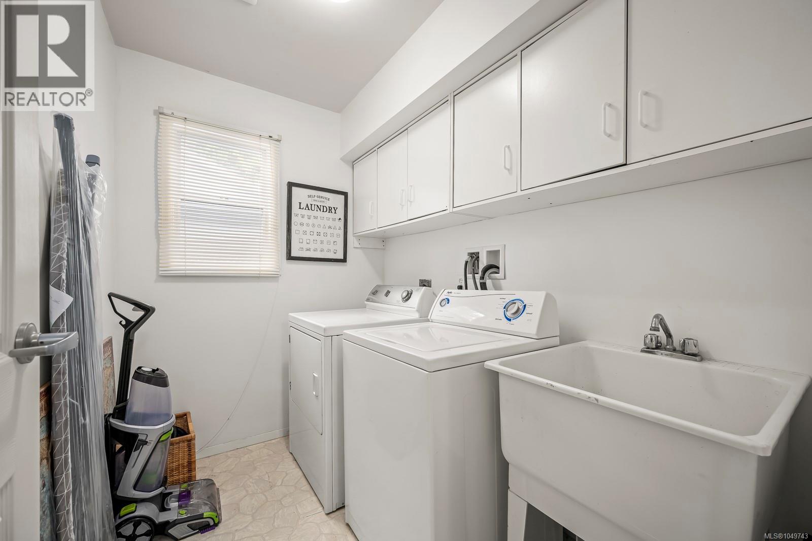 2185 Cardinal Pl - Image 56