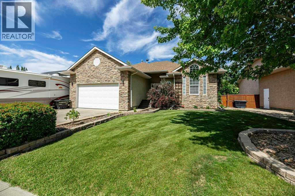 Listing photo – 12 Iron Wolf Ridge, Lacombe