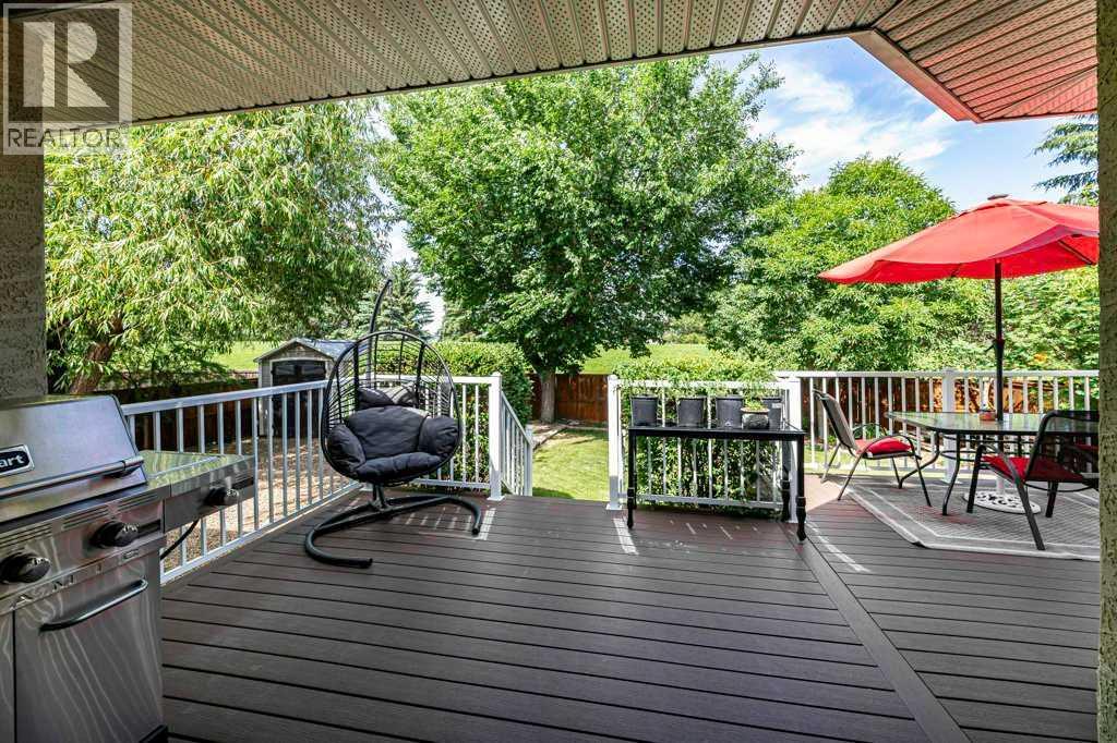 Listing photo – 12 Iron Wolf Ridge, Lacombe