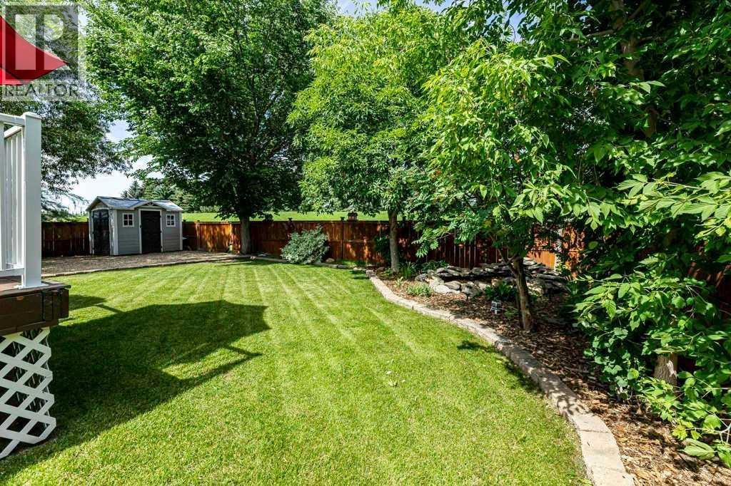 Listing photo – 12 Iron Wolf Ridge, Lacombe