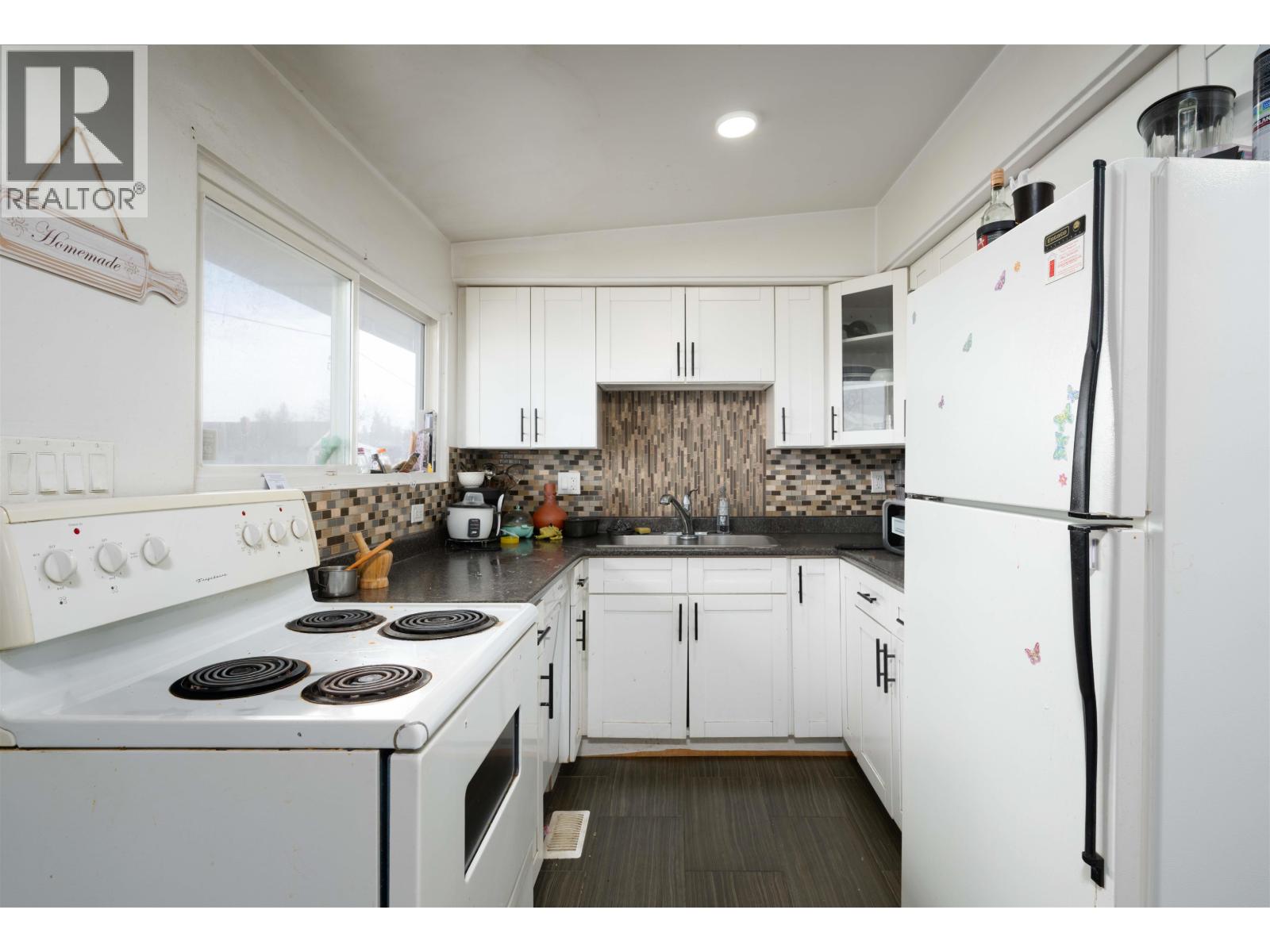 2144 REDWOOD STREET, Prince George