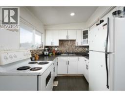 Photo 15 of 30, 2144 REDWOOD STREET · Prince George, BC
