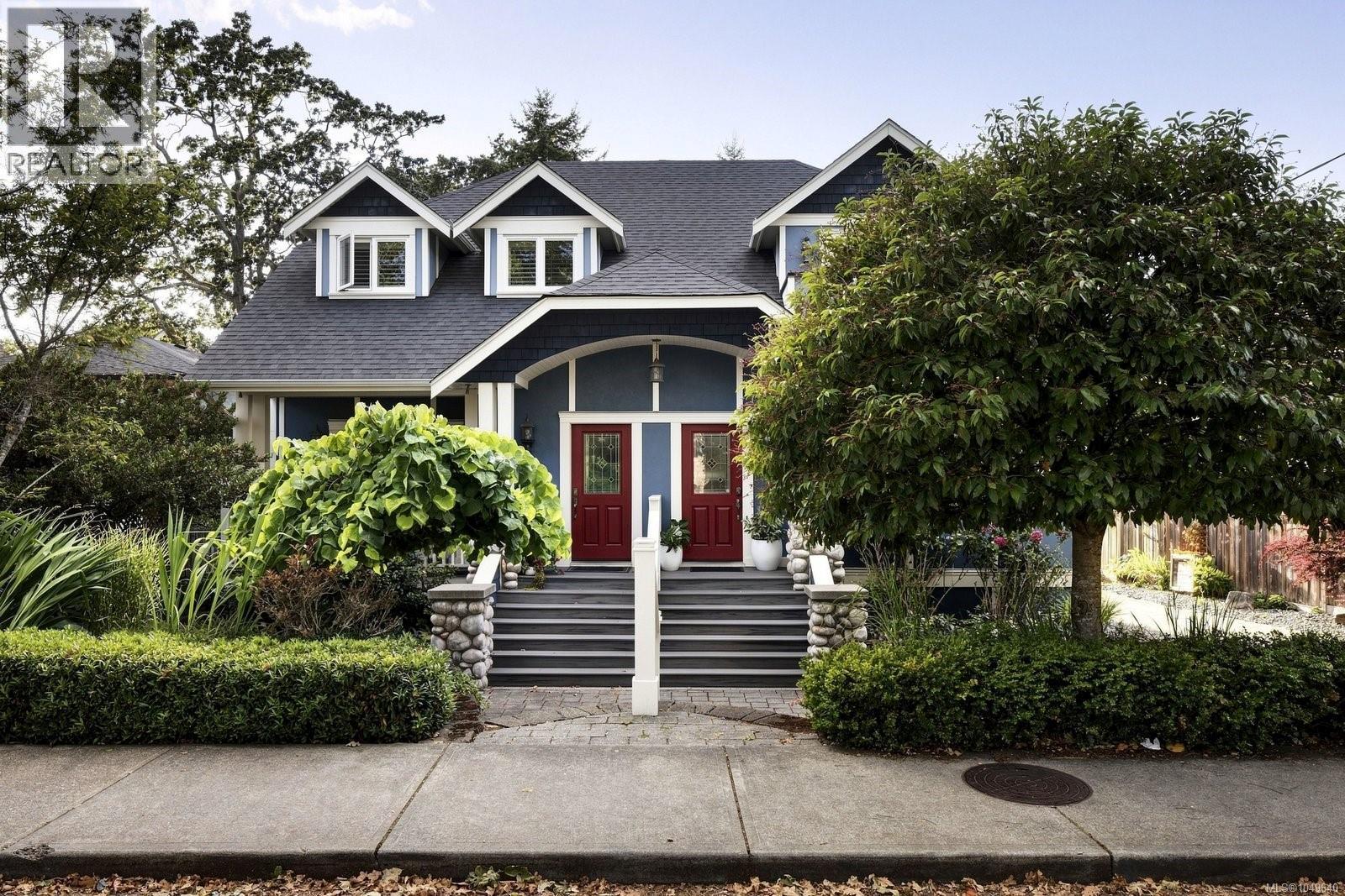 1046 Davie St - 39