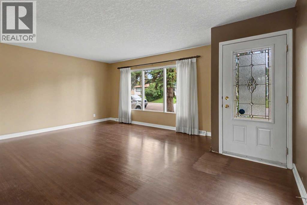 23 Arbour Crescent SE, Calgary — photo 5